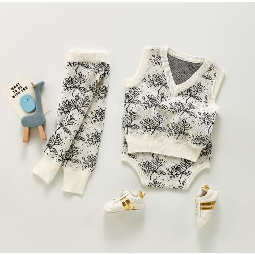 2021 New Autumn Baby Knitted Clothes Fashion Pattern Sleeveless Vest Knit Sweater For Boys Knitted Shorts Girls Sweater Pants