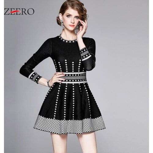 2020 Autumn Winter Women Vintage Slim All-match Black Plaid Knitted Dress Long Sleeves Base Keep Warm Mini Dresses Plus Size 4XL