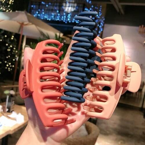 Large Bathing Hair Grabbing Clip Hairpin Female Back Head Clip Scrub