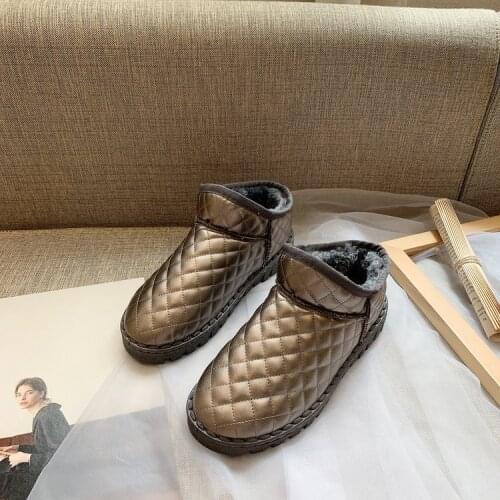 2021 Snow Boots Womens Winter Shoes Students Warm Plush Inner Naked Boots Round Toe Antiskid Black Grey White