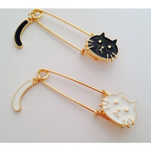 Black White Cats Oil Drop Scarf Pins Cute Brooches for Women Exquisite Brooch Pins Shirt Hat Accessories