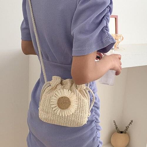 Straw Weave Bucket Bags Rattan Women Summer Beach Shoulder Bags Handbags Totes Casual Handbags Retro Mini Shoulder Bag