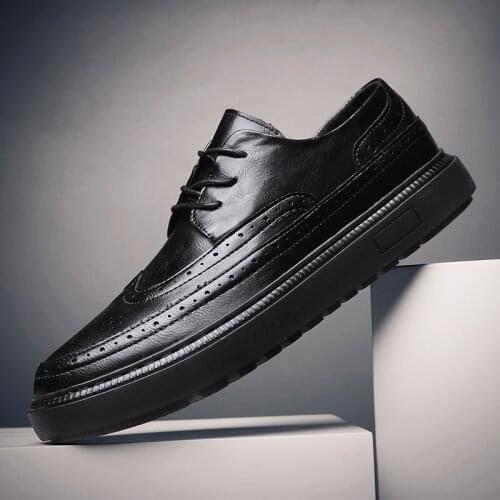 Oxford Shoes for Men brogue Wedding Shoes Leather Italy Pointed Toe Mens Dress Shoes Sapato Oxford Mascul shoes men