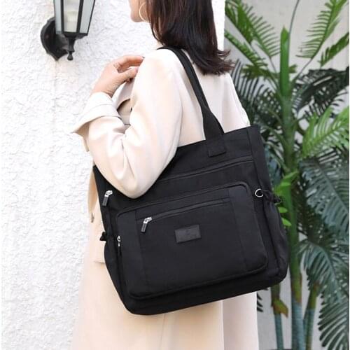 Fashionable waterproof handbag portable baby diaper bag storage bag suitable for newborn mothers baby pregnant women