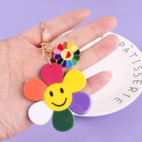 Lovely Colorful Sun Flower Keychain Cartoon Smiley Flower Acrylic Key Ring Pendant Couple Bag Decoration Keyring Trinkets Gift