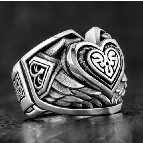 Popular Ladies Ring Love Heart Shaped Rings Vintage Wings and Rune Rings Mens Womens Punk Gothic Party Jewelry Gifts