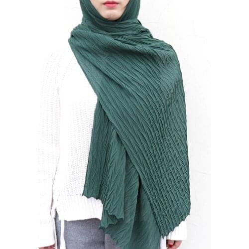 Hot Sale Crinkle Chiffon Hijabs Scarf Women Pleated Bubble Chiffon Hijab Large Size Muslim Woman Veil Wrinkle Long Shawls Stoles