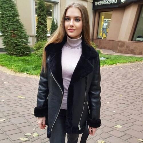 Quality Sheepskin Coat Women Real Fur Jacket Winter Warm Casual Bomber Jacket Shearling Coat Sheepskin Fur Overcoat