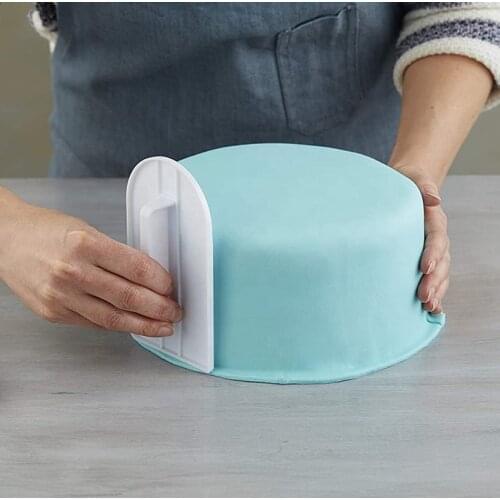 Creative Reusable Cake Smoother Polisher Icing Fondant Sugarcraft Screeding Unit Decorating Tool Kitchen Gadget