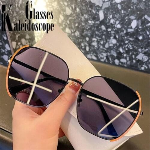 Women Square Sunglasses Luxury Designer Vintage Sunglass Men Oversized Gradient Sunglasses Female Elegant Outdoor UV400 Shades