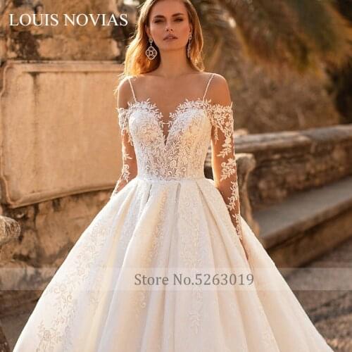 Louis Novias Wedding Dress Sexy Deep V-neckline High Quality Simple Exquisite Embroidery Invisible Neckline Chapel Train Illusio
