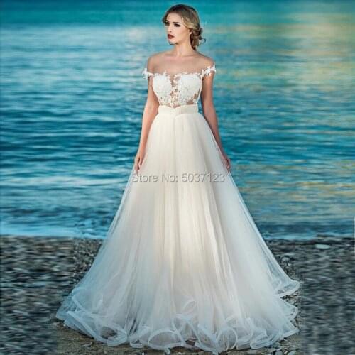 Beach A Line Tulle Wedding Dresses Robe De Mariée Off the Shoulder Lace Appliques Button Illusion Bridal Gown Vestido De Noiva