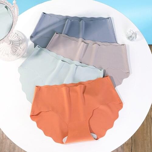 New Style Women Underwear Sexy Ice Silk Panties Women Solid Color Briefs One Piece Comfort Underpants Mid Waist Seamless Panties