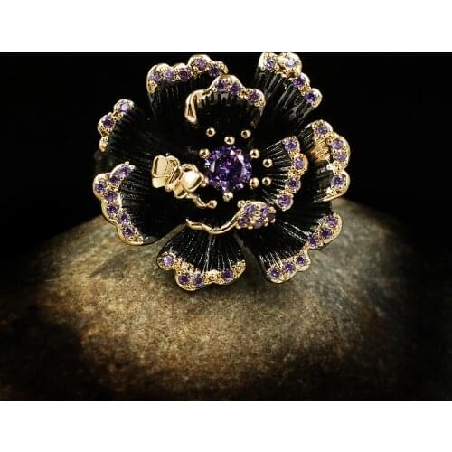 Exquisite Creative Blooming Flowers Stop Butterfly Ring Black Gold 925 Silver Jewelry Luxury Purple Shiny Zircon Ladies Ring