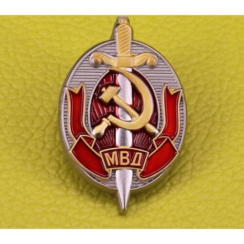 Russia Army Metal Pin MVD Worker KGB order Badge Soviet Honorary officer Brooch sylish men decor