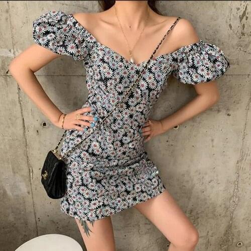 Summer New V-neck Floral Print Dresses Female French Puff Sleeve Vintage Party Dress Platycodon A-line Dresses for Women 2021