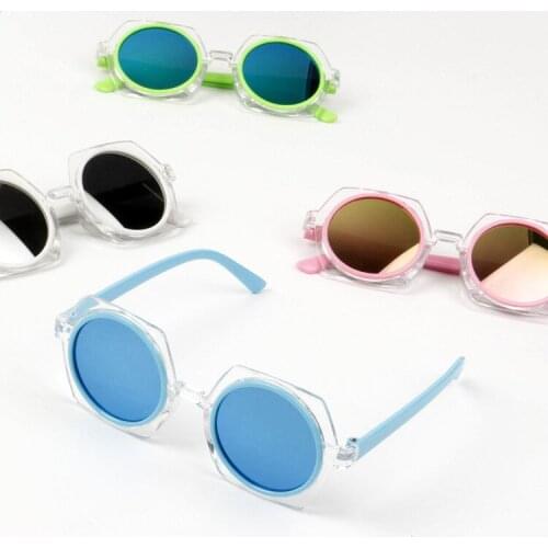 SomeCool 2019 Brand new kids sunglasses Round lens Lovely Boys&girls 3-7 yrs UV400 Protect eyewear Plastic Safety oculos N867