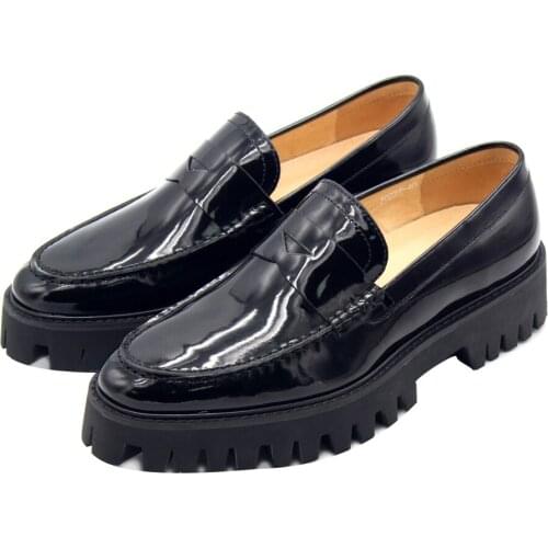 Fashion Black Loafers Men Shoes High Top Genuine leather Casual Shoes increase Mens Shoes Slip on Men Shoes