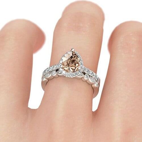 USTAR 2pcs/set Champagne Water Drop Cubic Zirconia Engagement Rings set for women Shiny CZ wedding Rings Female Anel