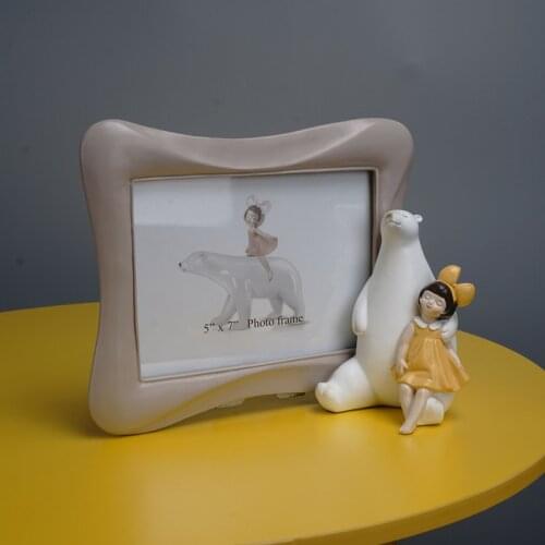 WEILEAD Resin Polar Bear Photo Frame Statue Nordic Modern Creative Figurines for Home Decoration Accessories Cute Memorial Gift
