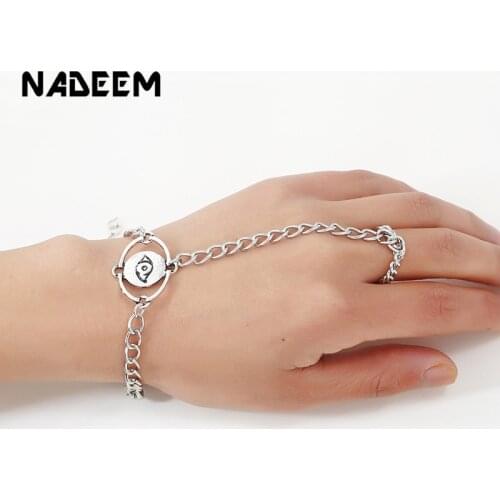 NADEEM Fashion Punk Silver Color Eyes Pattern Finger Ring Bracelet Multilayer Mittens Finger Ring Bracelet Women Lady Jewelry