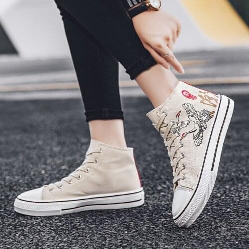 Casuales shoes lightweight soulier zapatillas hightop Man High man fashion canvas homme de casual zapatos masculino high lona