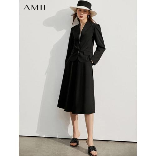 Amii Women's Suits With A Skirt