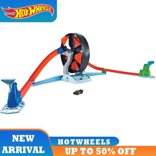 Original Hot Wheels Spin Wheel Challenge Play Set Building Racing Track 2020 Newest Kids Toys Score Showdown GJM77 Birthday Gift