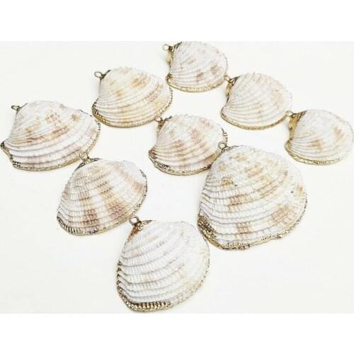 5pcs Natural Conch Scallop Shell 31*38mm Gilt Edge Round Pendant for Charms Women Jewelry Making DIY Necklace Choker Accessories