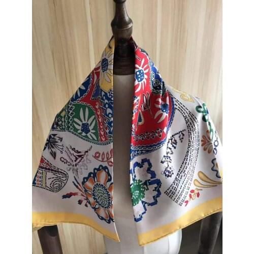 2021 new arrival winter spring classic yellow horse 100% real silk scarf twill hand made roll 90*90 cm shawl wrap for women lady