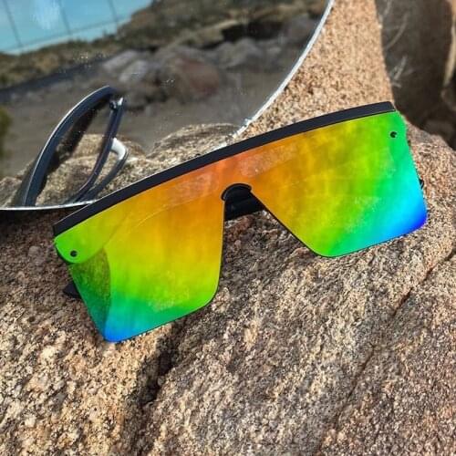 Square Womens Sunglasses Fashion 2021 Vintage Flat Top Oversized Mirror Mens glasses Brand Design Green Sun Glasses Shades