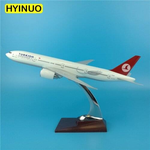 32CM 1:200 B777 model Turkish Turkey airline with base alloy aircraft plane collectible display toy collection decoration