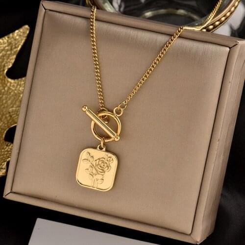 Titanium steel fadeless French retro stereo rose necklace female simple temperament advanced sense square brand clavicle chain