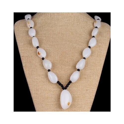 Best selling Hetian jades original stone necklace pendant fashion jadees pearl white jade necklace Christmas gift