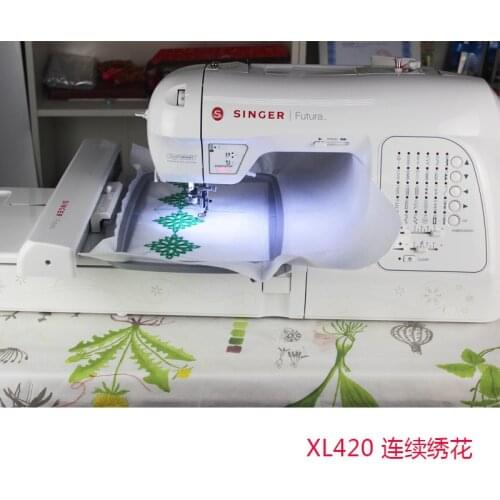 Singer XL420 Smart Computer Sewing and Embroidery All-in-one Machine Embroidery Embroidery Logo Embroidery Embroidery Machine