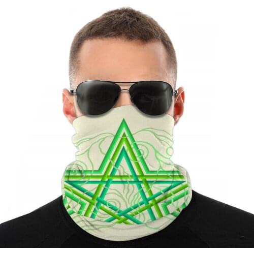 Green Pentagram Scarves Half Face Mask Unisex Halloween Tube Scarf Seamless Bandanas Polyester Headband Cycling Climbing