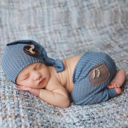 Newborn Baby Clothes Photography Pants Long Tail Cap Two-piece Baby Knitted Pants Wooden Buckle Knotted Hat Photography Set