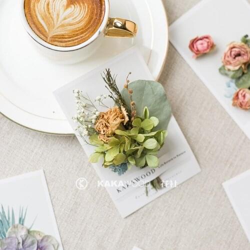 INS Creative Mori Handmade Dried Flowers DIY Birthday Greeting Card Blessing Card Nordic Holiday Message Mini Truck Flower