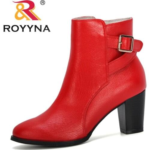 ROYYNA 2019 New Designers Women Ankle Boots Fashion Round Toe Zippers Square High Heels Female Boots Party Shoes Feminimo Trendy