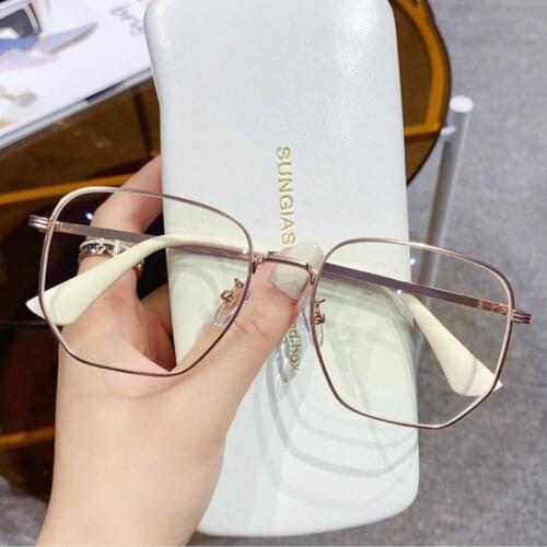 2021 New Retro Square Alloy Eyeglasses For Women Elegant Fashion Eyewear Oversized Trend Luxury Brand Vintage Classic Big Shades