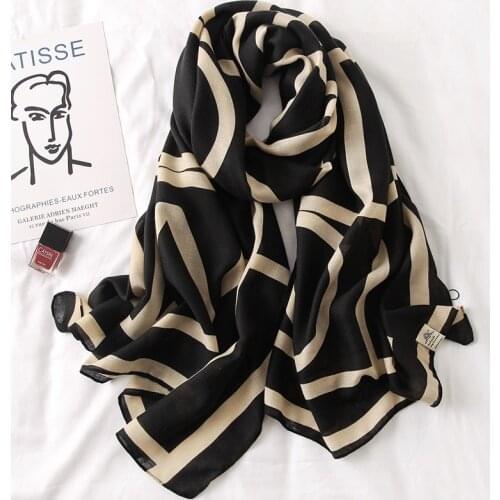 Fashion Plaid Print Cotton Scarf Women Shawl Wraps Hijab Spring Winter Warm Neck Scarves Headband Lady Pashmina Design Bandana