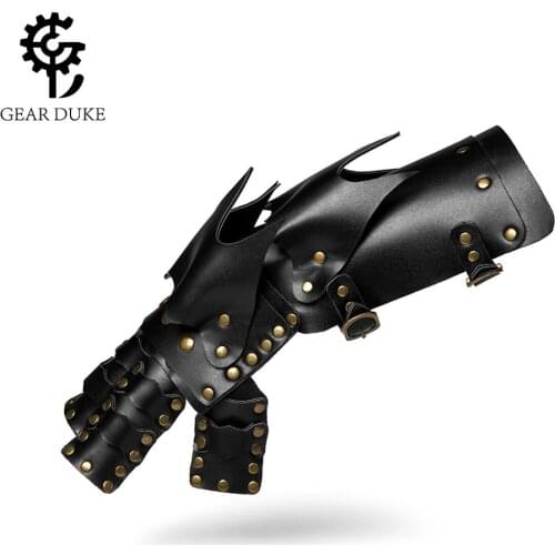 1Pc Vintage Gothic PU Leather Men Medieval Cosplay Leather Armor Arm Warmers Wristband Bracer Steampunk Costume Accessories