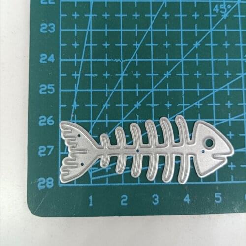 Cartoon Fish Bone Metal Cutting Dies Frame DIY Stencils Scrapbooking Photo Album Embossing Paper Card Making Decor 2021 Punch