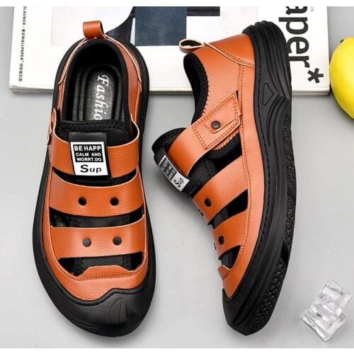 Mens Sandals Summer New Slipper Dual-Use Porous Shoes Sandals Comfortable Casual Shoes Mens Sandals Designers