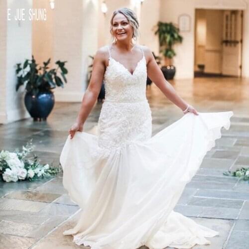 E JUE SHUNG Modern Summer Mermaid Wedding Dresses Spaghetti Straps Backless Lace Appliques Long Bridal Dresses robe de mariee