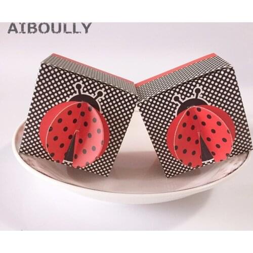 50pcs children Ladybug Pattern beetle DIY candy box Baby shower Wedding Birthday Party Gift Box sweet love animal cartoon