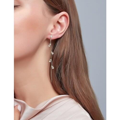 Korean Long Cute Rhinestone Long Leaf Branch Earring For Women Girls Fashion Piercing Tassel Boucle D'oreille Fashion CZ Jewelry