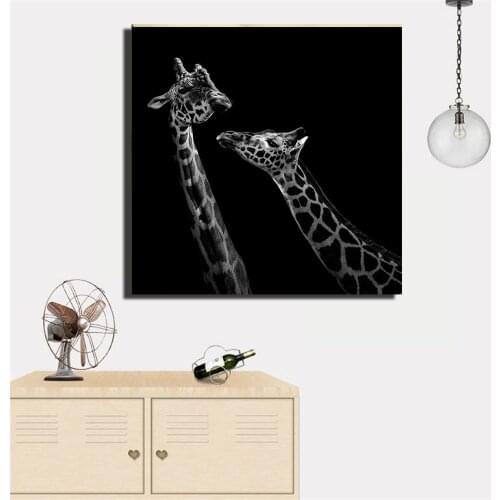 Nordic Black and White Giraffe Corridor Wall Art Canvas Painting Posters Prints Wall Pictures for Living Room Morden Decoration