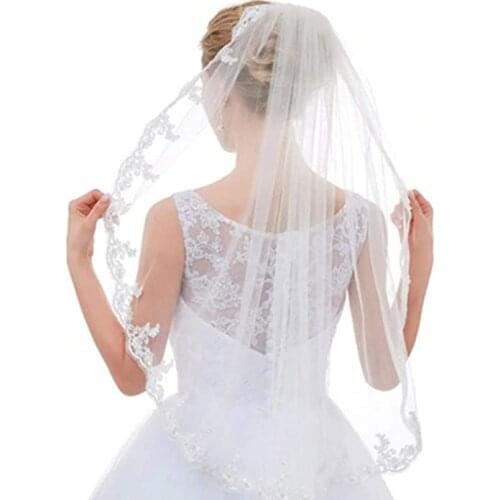 Bridal Veil Fingertip Length 1 Tier Floral Embroider Lace Edge Wedding Veil with Comb 2021