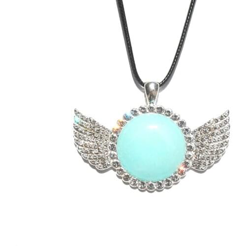 Vintage Angel Wings Pendant Necklace PU Leather Natural Stone Rhinestone Crystal Necklace Women Unique Jewelry for Party